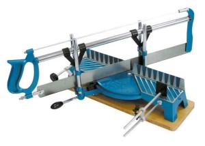 MEGA Piła do cięcia pod kątem, 550 mm (GS) /64000/