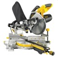 STANLEY Piła ukośnica ukosowa z przesuwem FME720 + Stół roboczy FME790